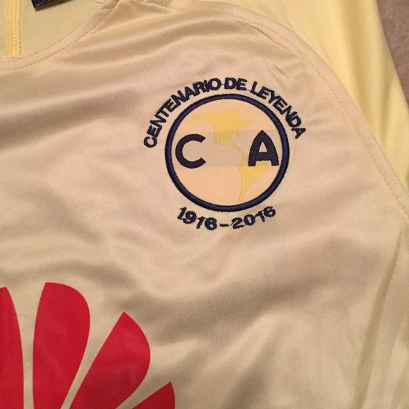Club America Soccer Futbol uniform adult - Picture 4 of 4